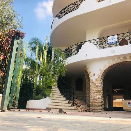 Villa Gaudi Sant Isidoro  Luaran gambar