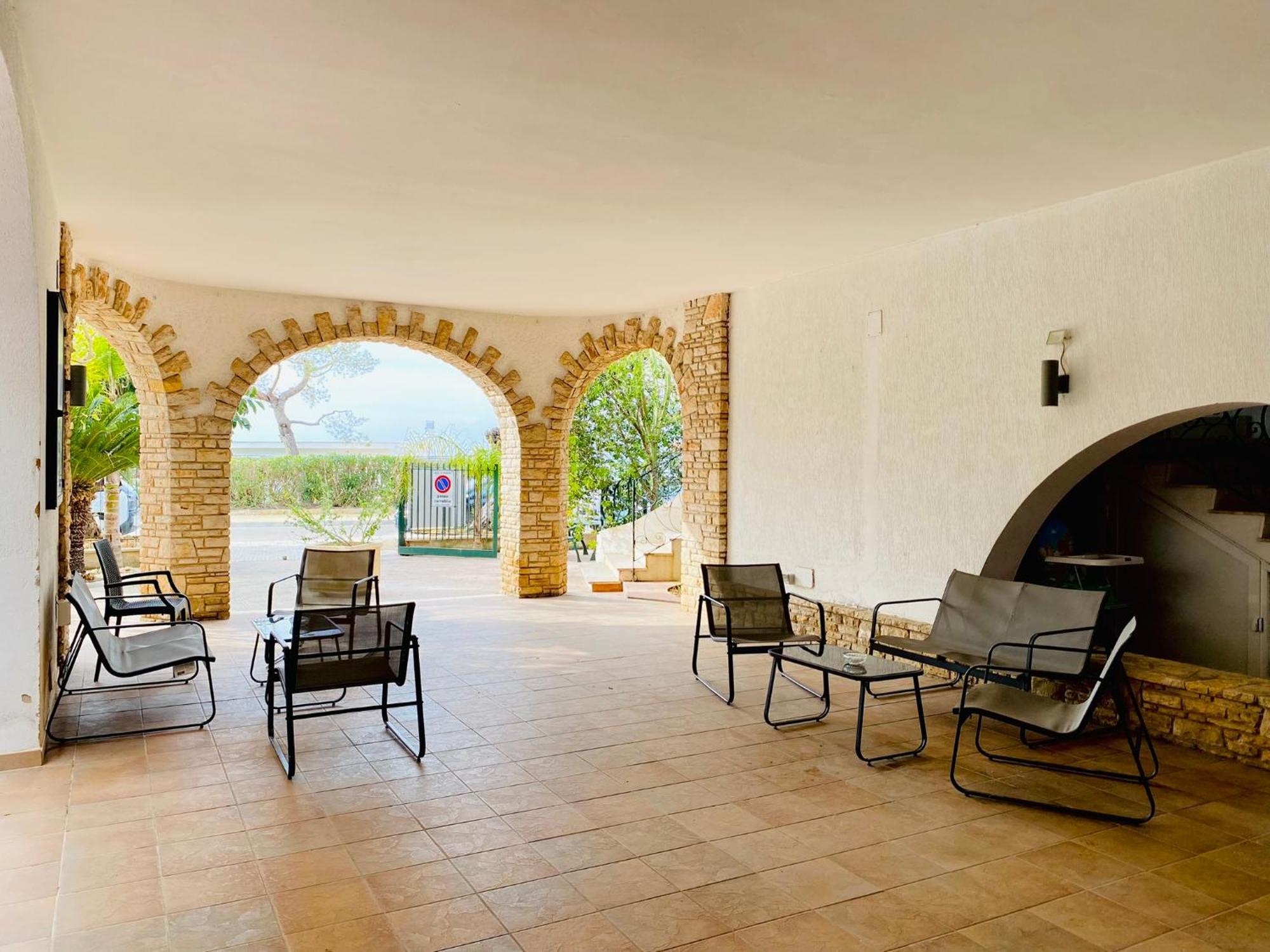 Villa Gaudi Sant Isidoro  Luaran gambar