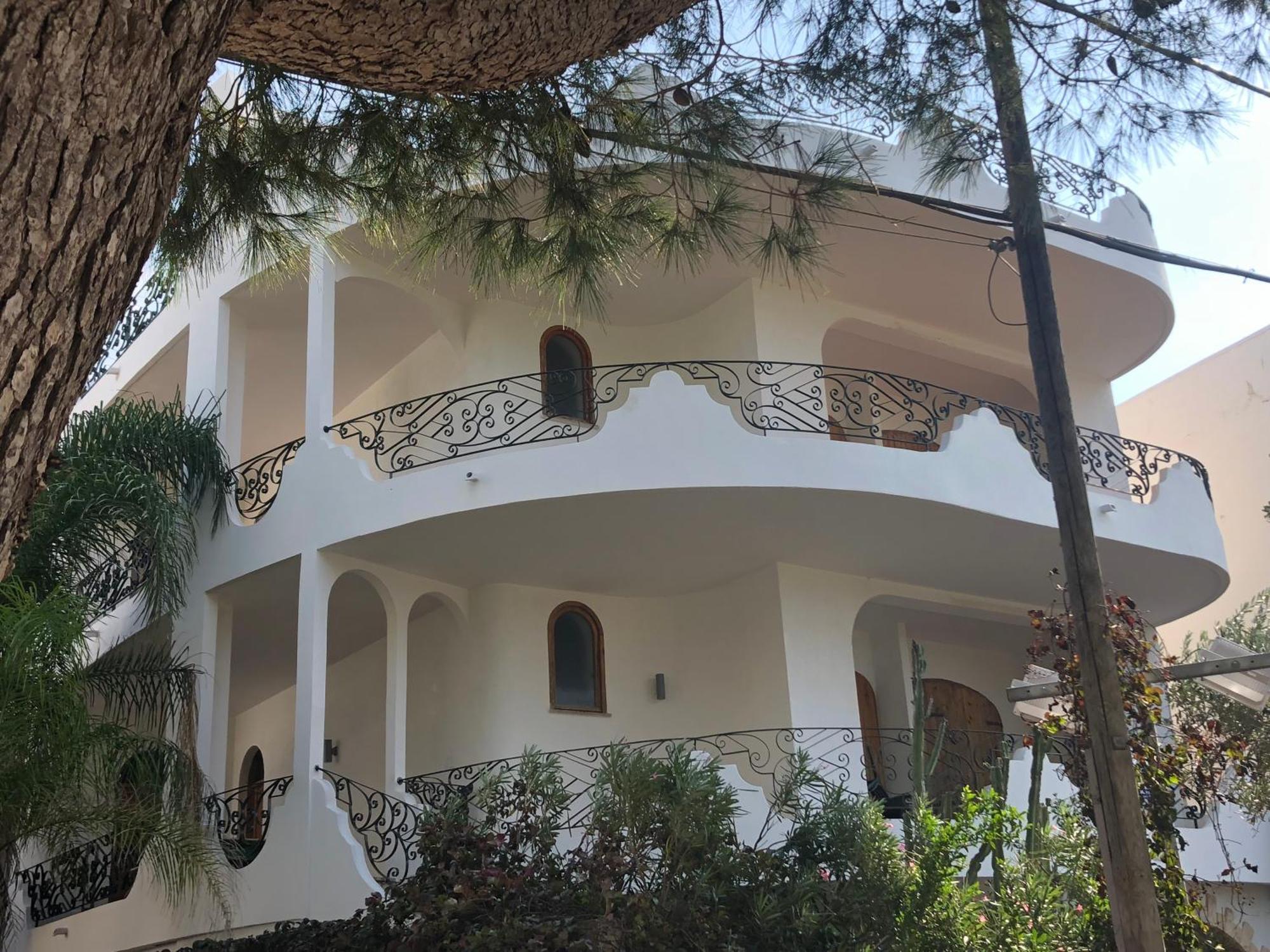 Villa Gaudi Sant Isidoro  Luaran gambar